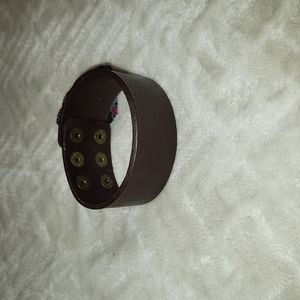 Men's leather cuff bracelet